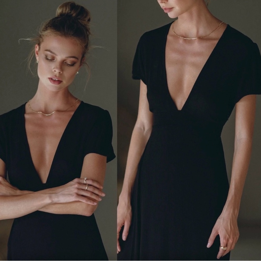 Black Flutter Sleeve Knee-Length Sheath Dress